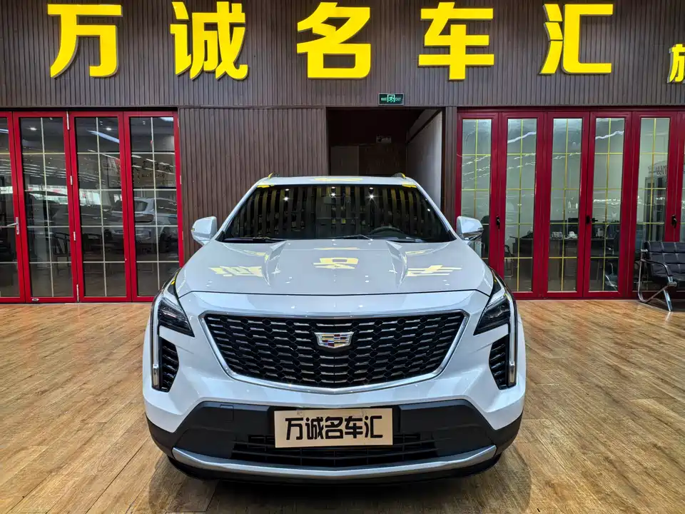 Cadillac XT4