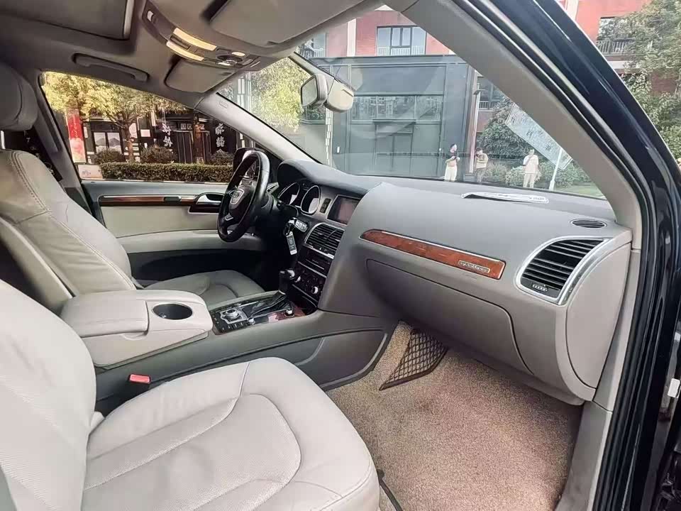 Audi Q7 Audi Q7