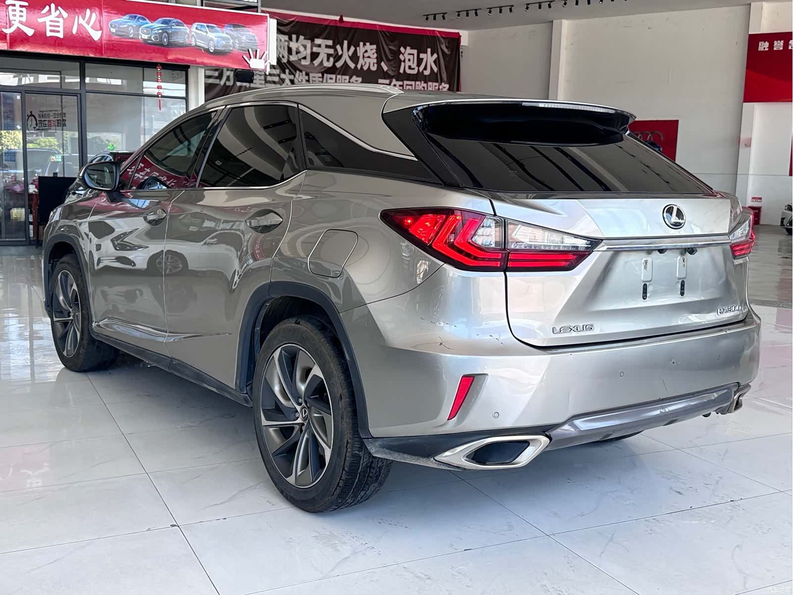 Lexus RX, 2018 9