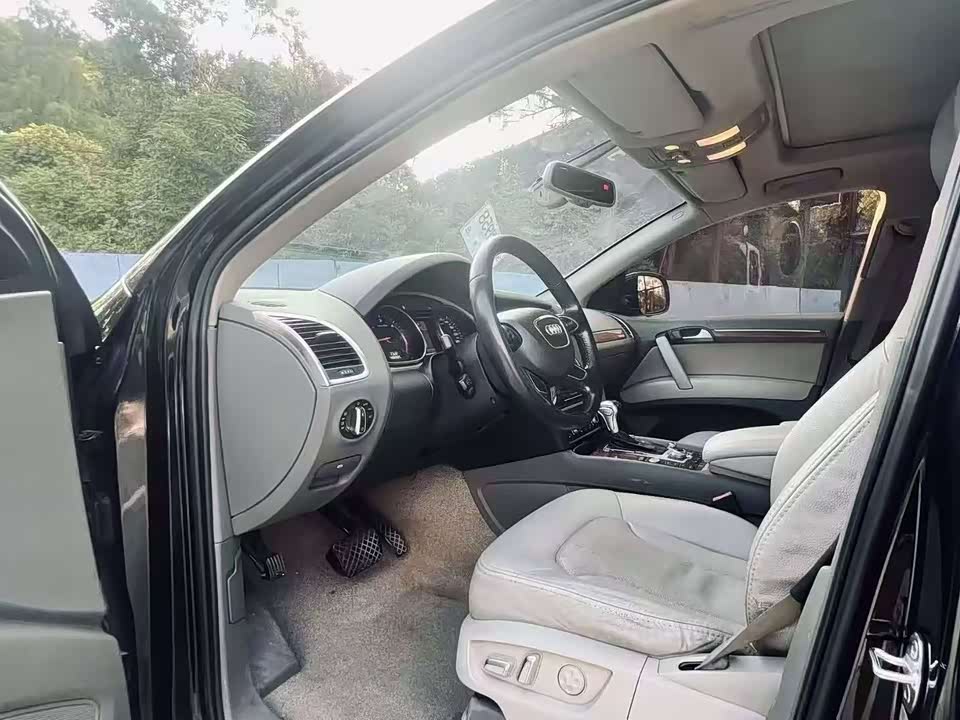 Audi Q7 Audi Q7
