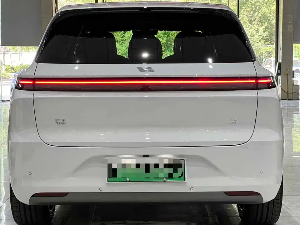 Li Auto Ideal L6