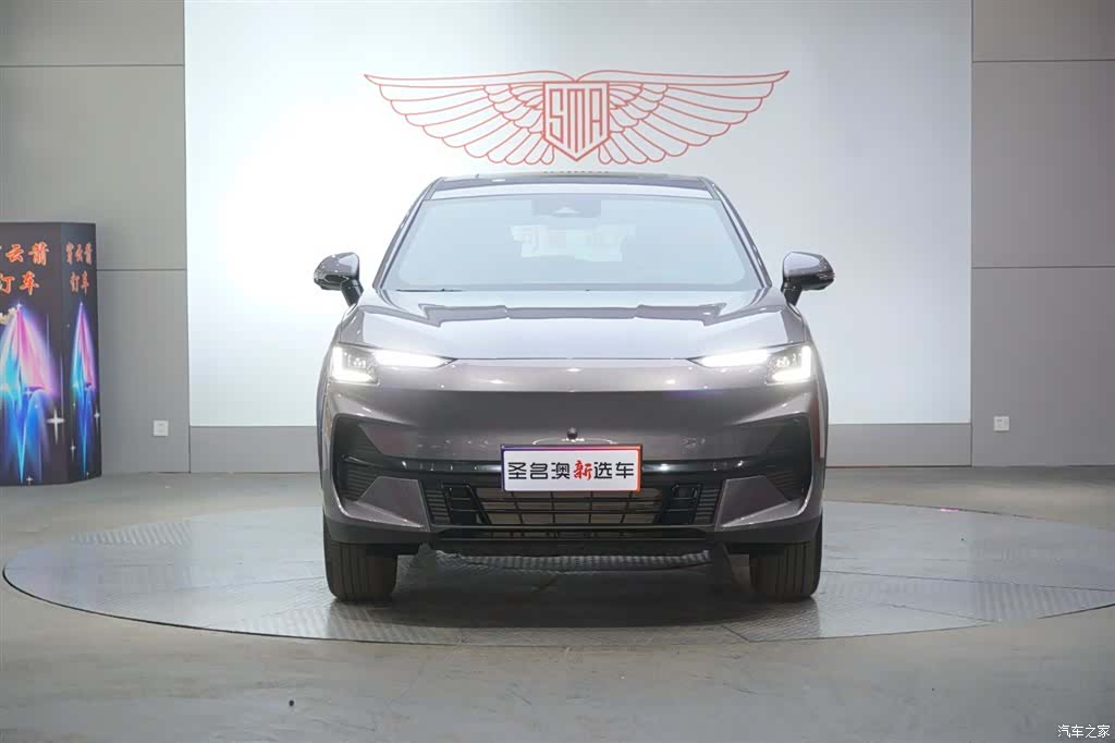 Jetour L6, 2025 4