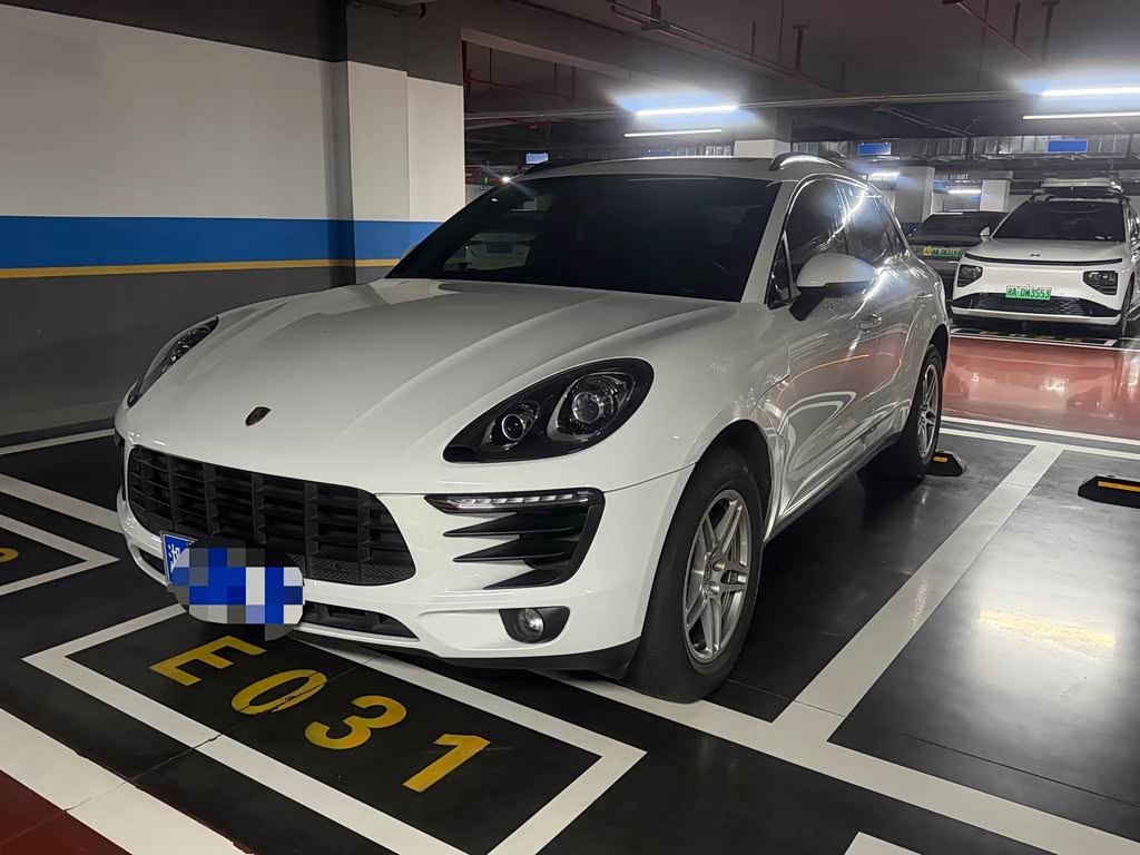 Porsche Macan