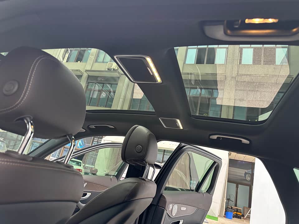 Mercedes-Benz GLC Mercedes-Benz GLC