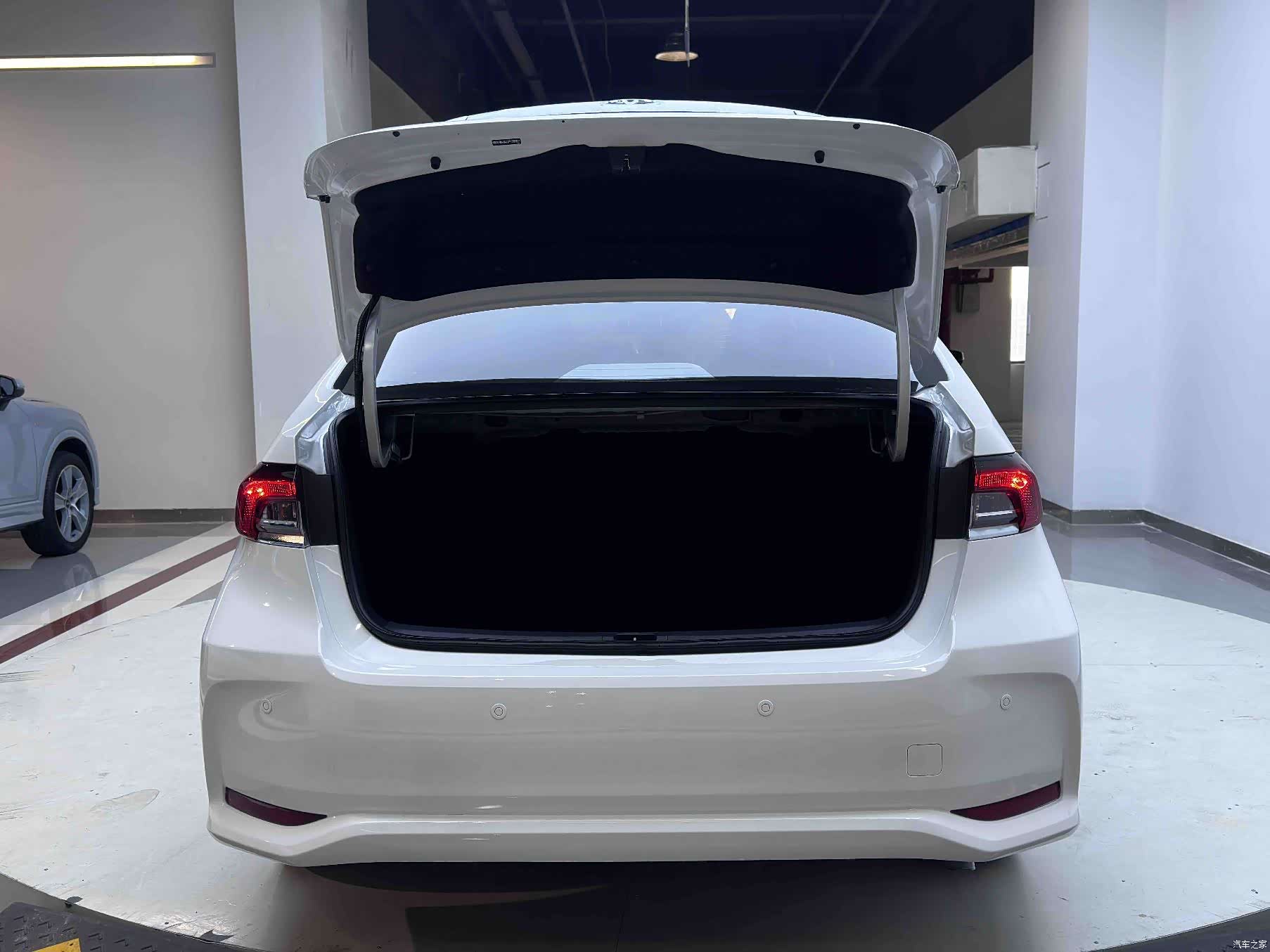 Toyota Corolla, 2023 17
