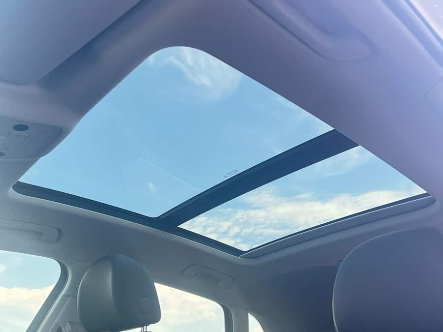 Audi Q3 2022, фото 8
