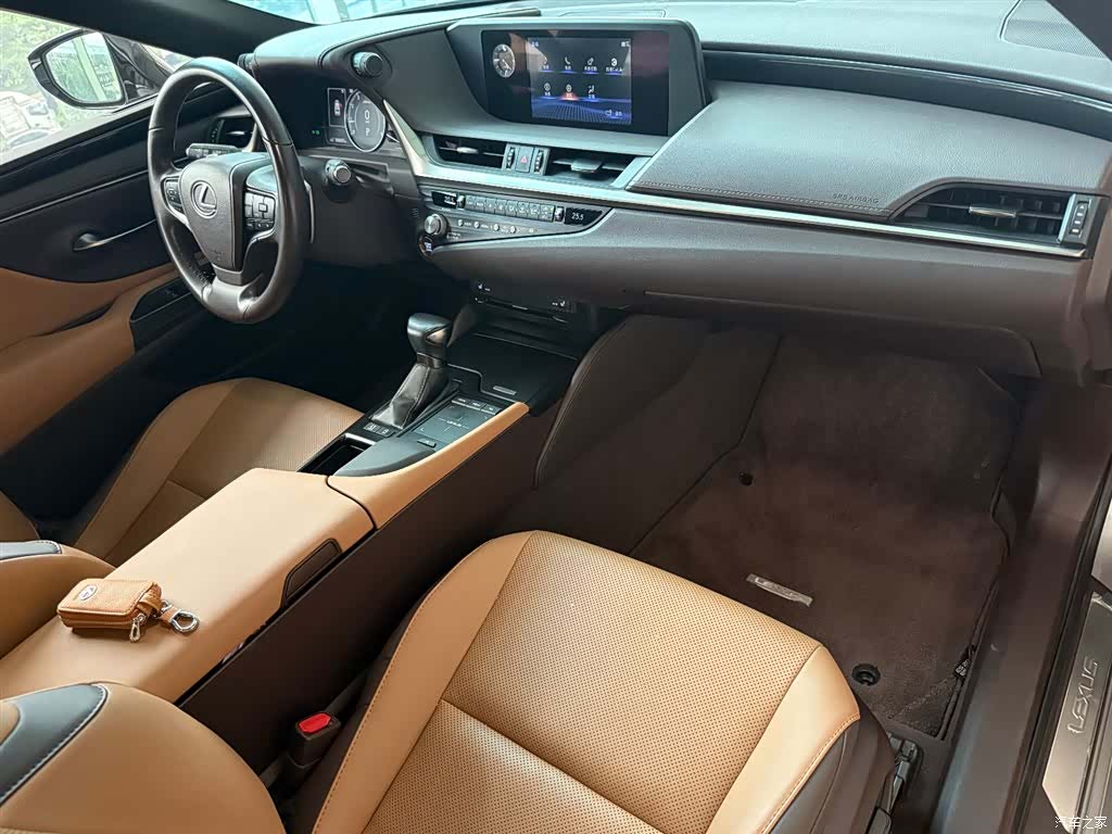 Lexus ES, 2021 19