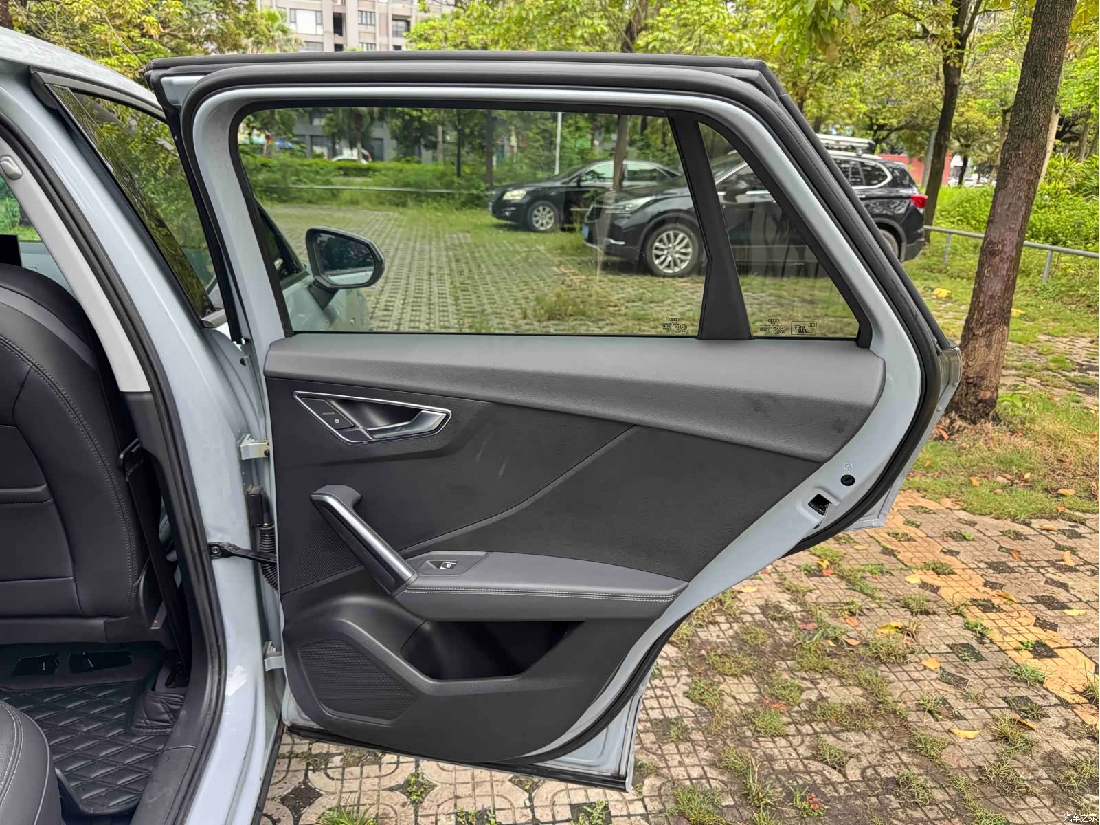 Audi Q2L, 2022 36