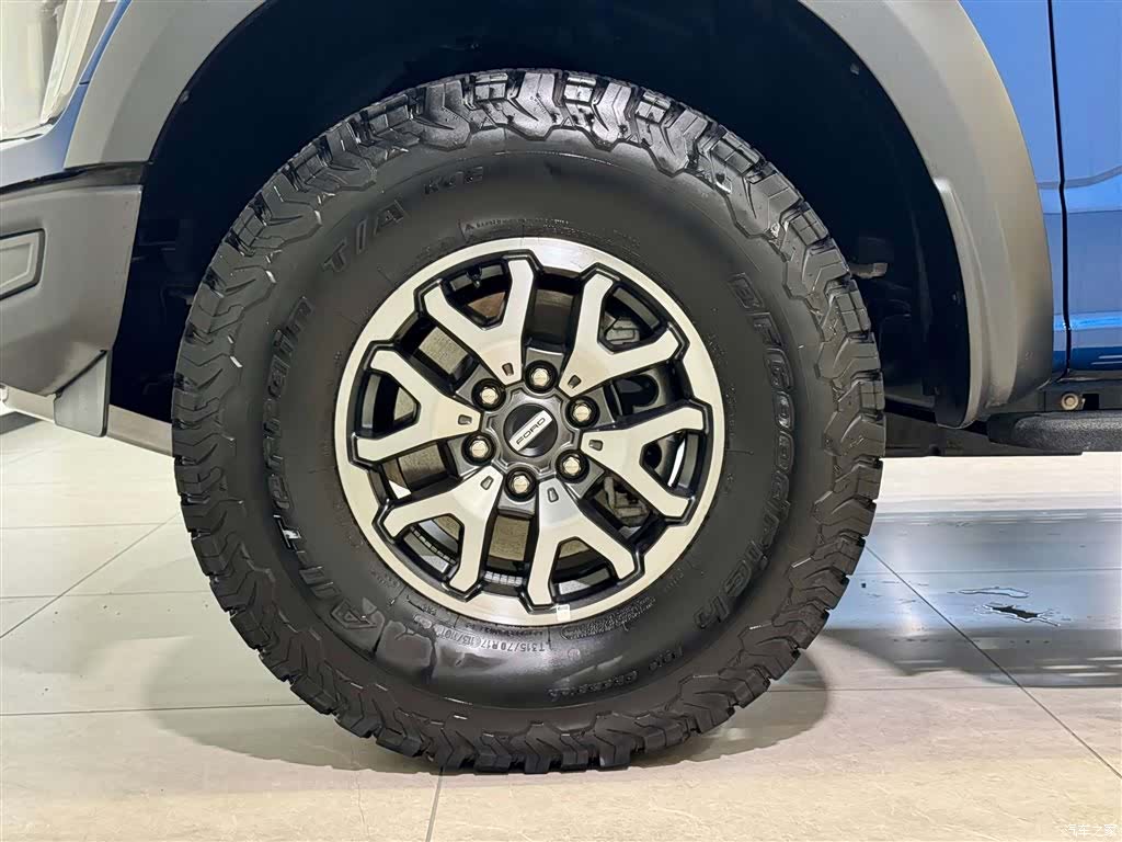 Ford F-150, 2023 11