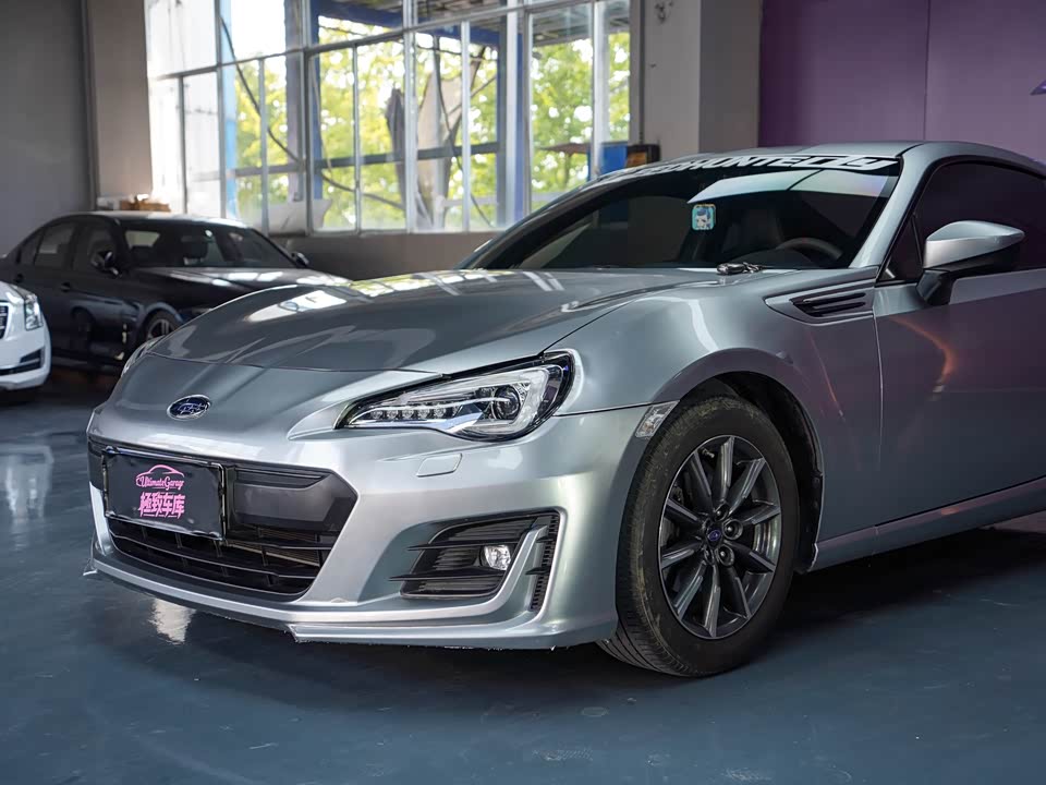 Subaru BRZ Subaru BRZ