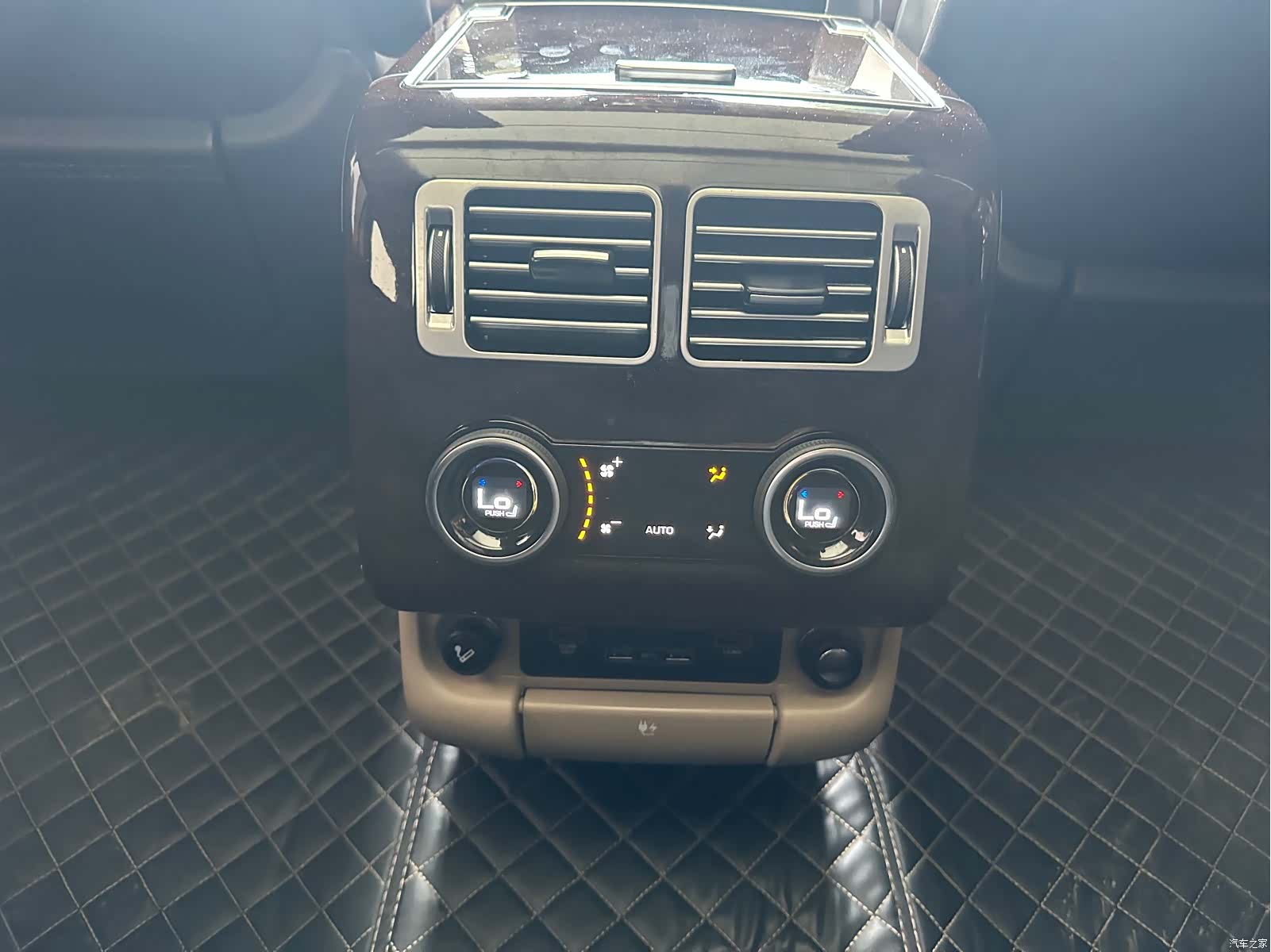Land Rover Range Rover, 2022 33