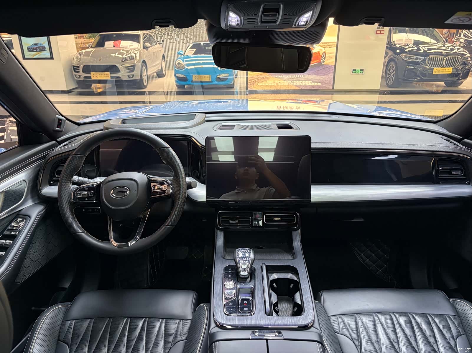 Trumpchi GS8, 2022 16
