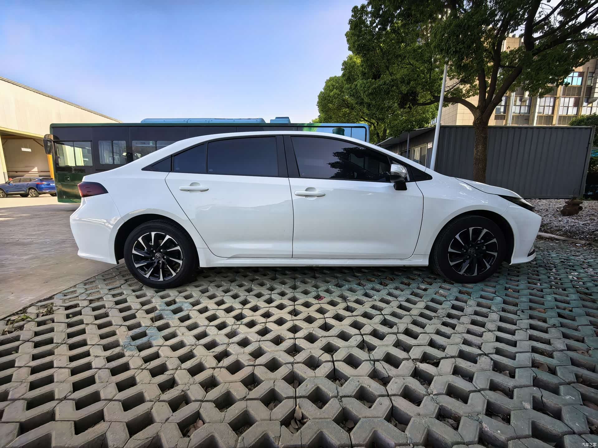 Toyota Corolla, 2026 16