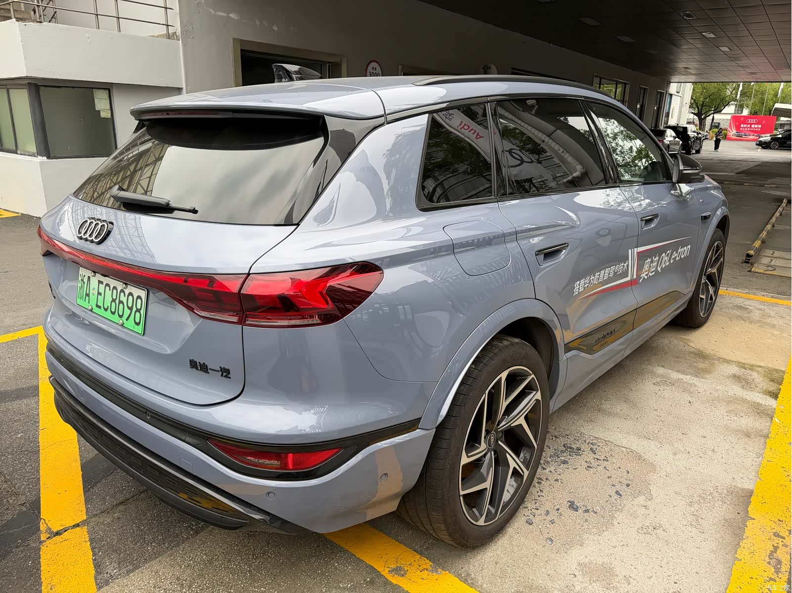 Audi e-tron, 2025 6