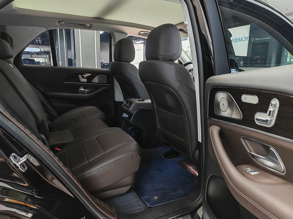 Mercedes-Benz GLE Mercedes-Benz GLE