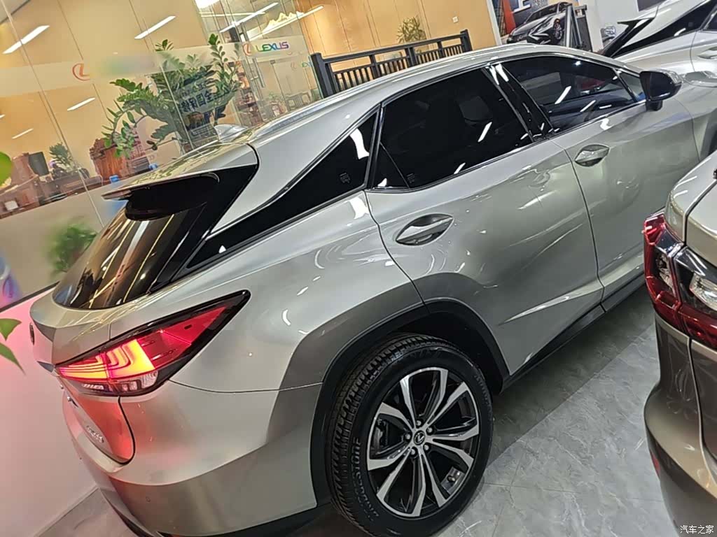 Lexus RX, 2021 7