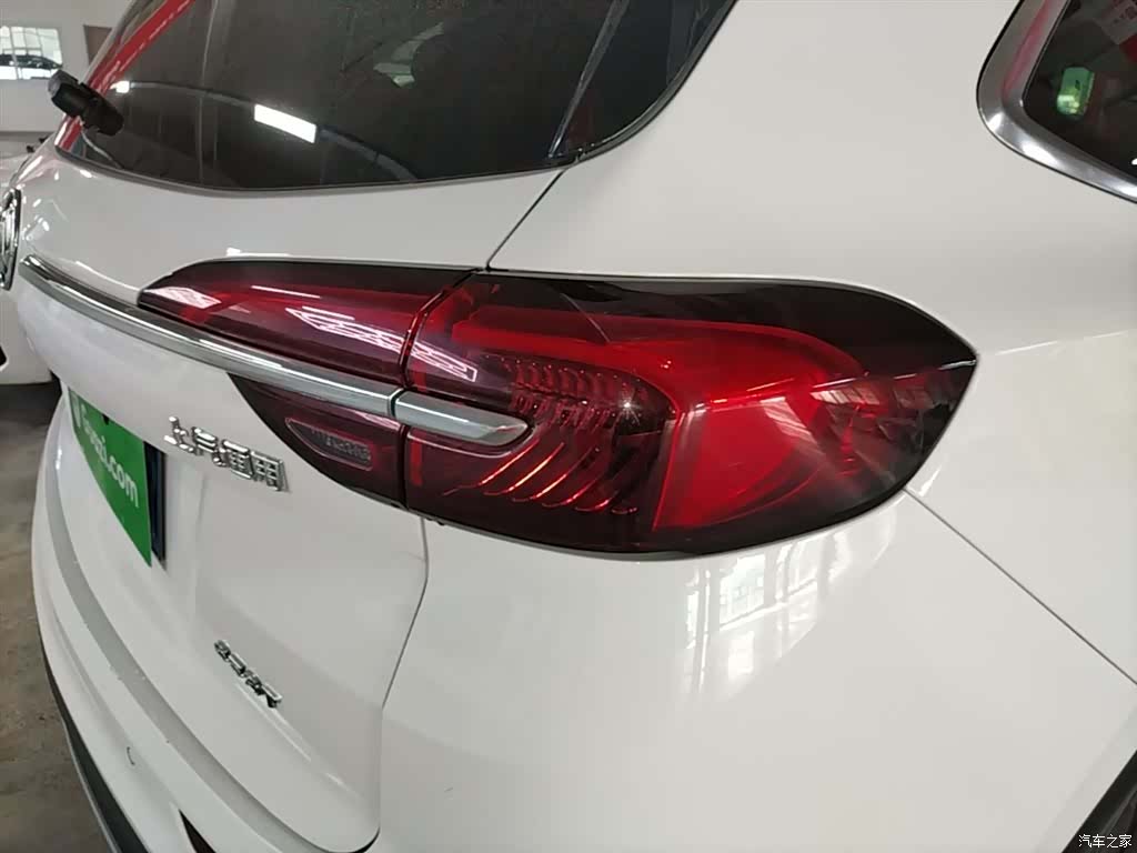 Buick Envision Plus, 2022 8