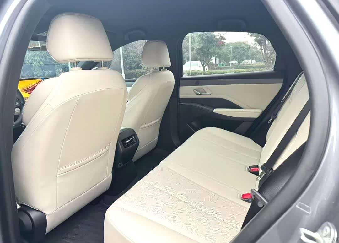 BYD Qin, 2023 9