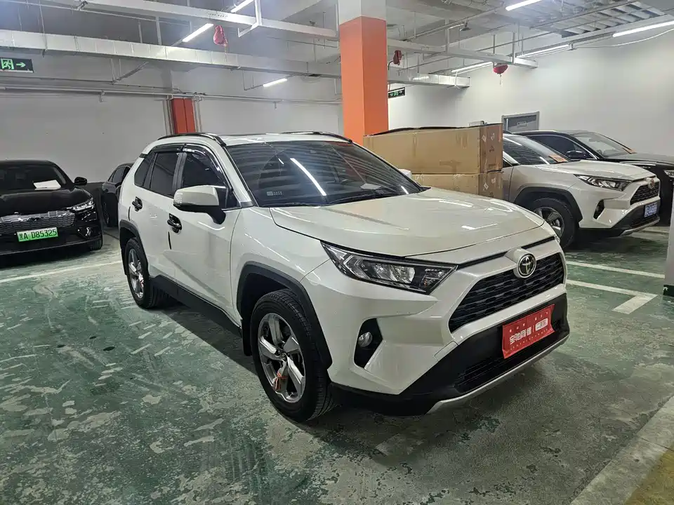Toyota RAV4 Rongfang