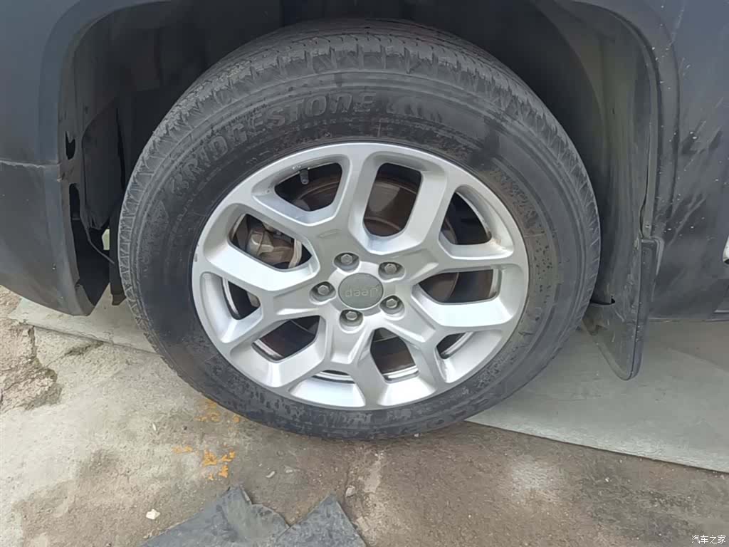 Jeep Renegade, 2017 23