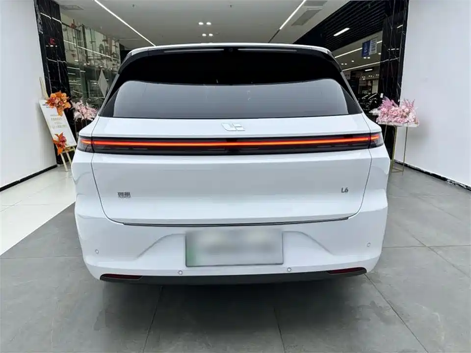 Li Auto Ideal L6