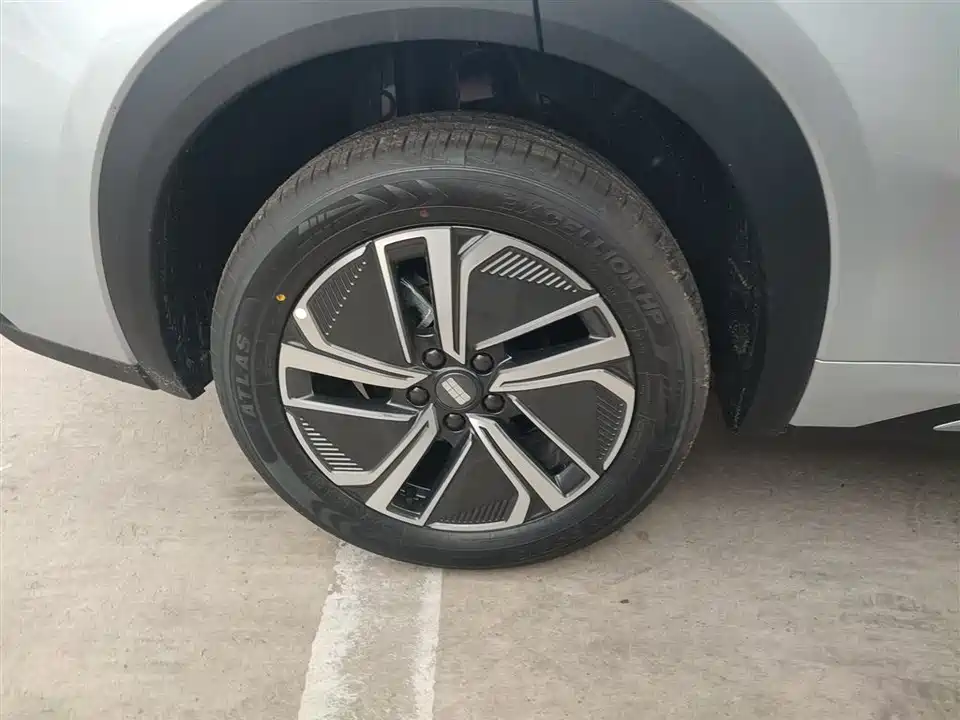 Geely Galaxy Galaxy Starship 7 EM-i