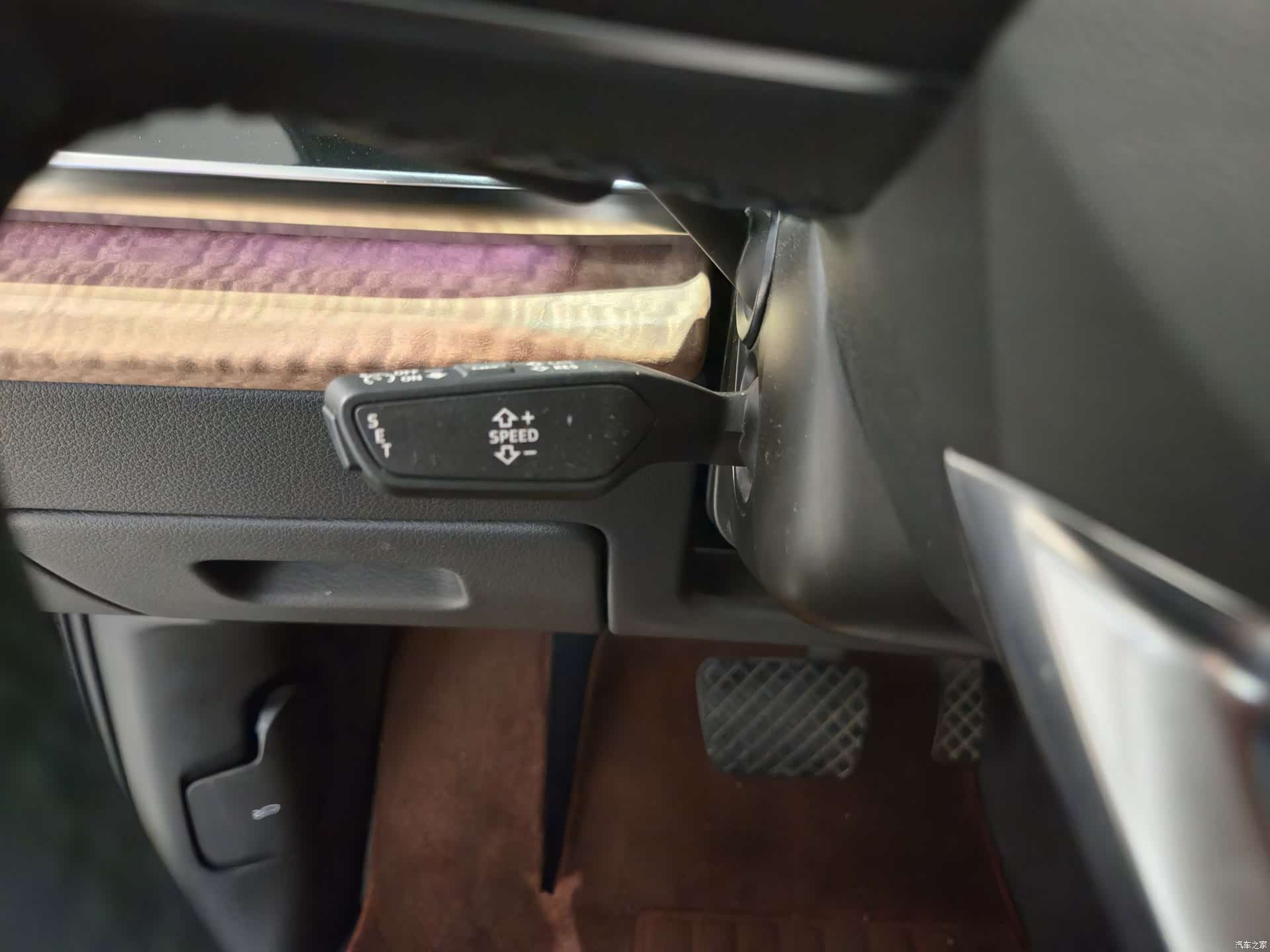 Audi Q7, 2024 9