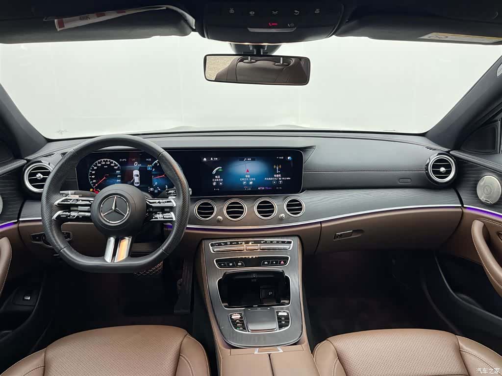 Mercedes-Benz E-Class, 2023 8