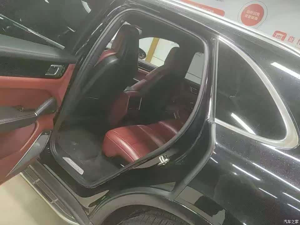 Porsche Cayenne, 2018 6