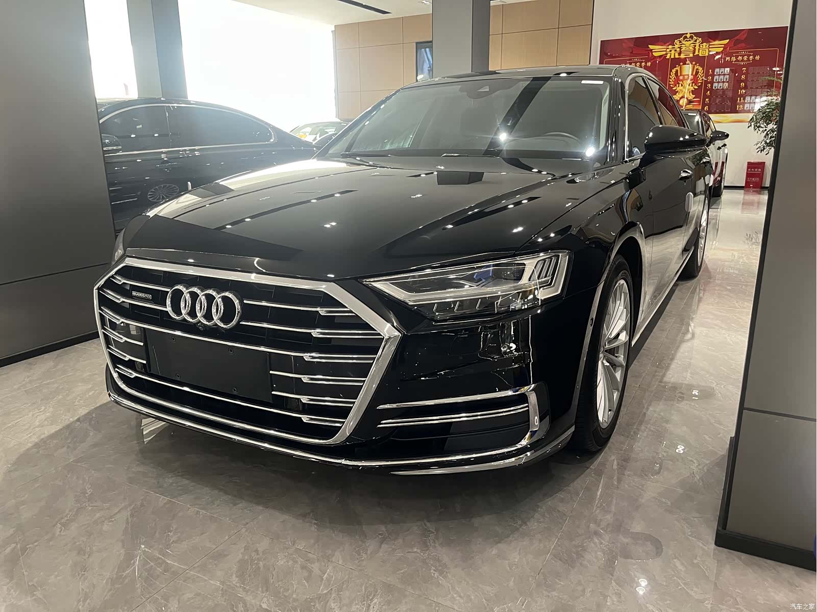 Audi A8L, 2018 1