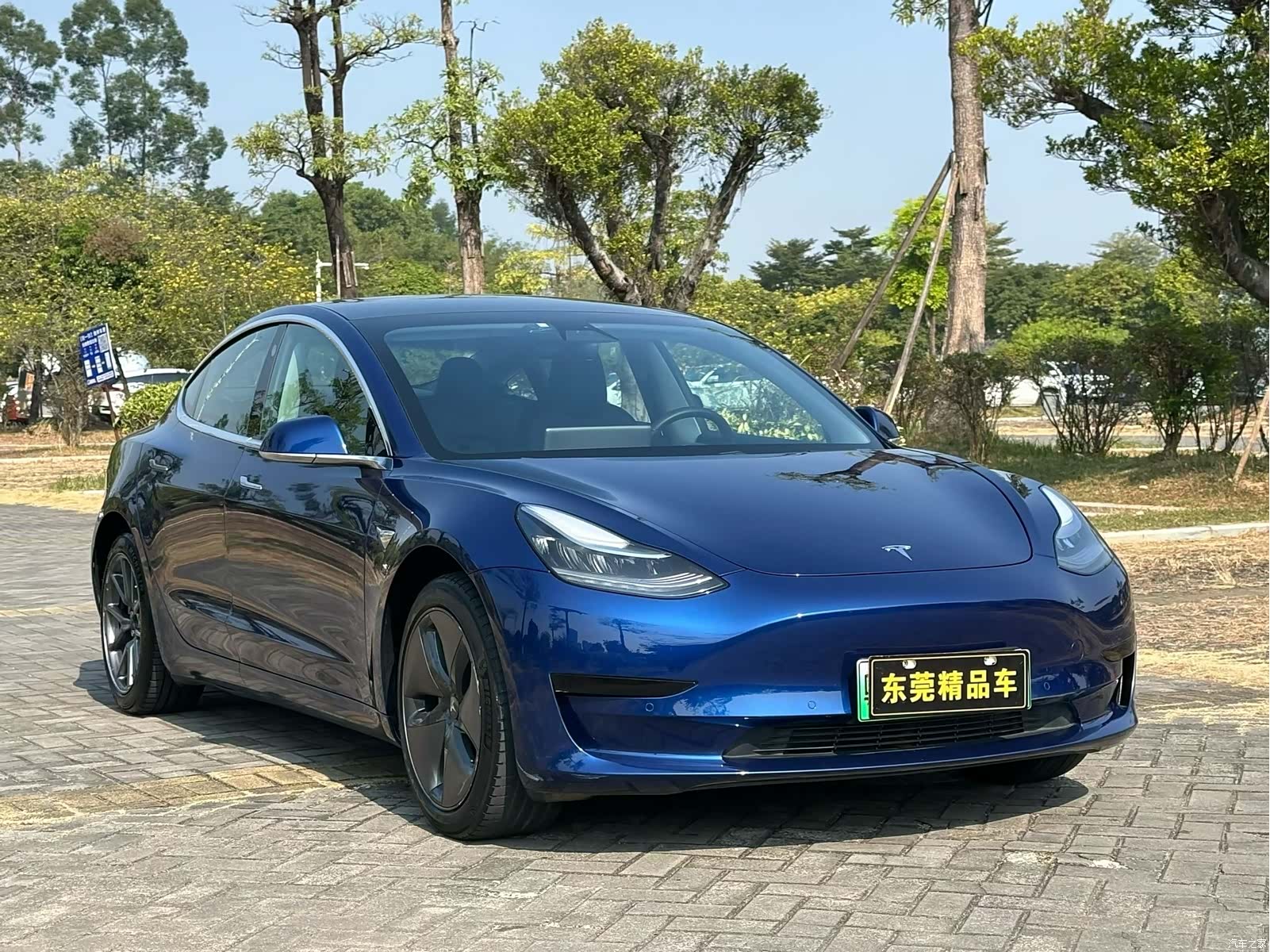Tesla Model 3, 2019 1
