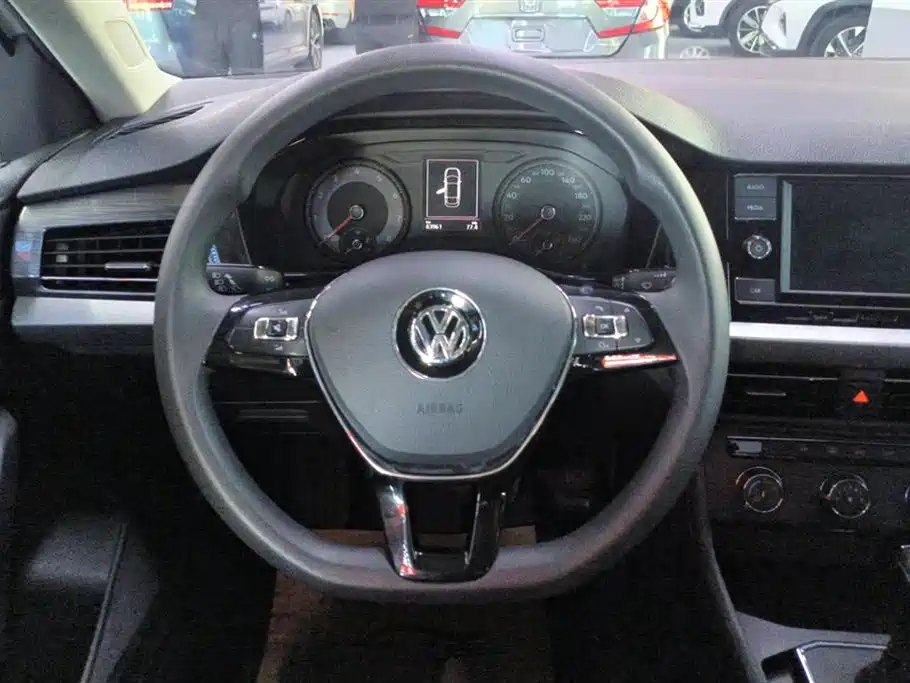 Volkswagen Lavida