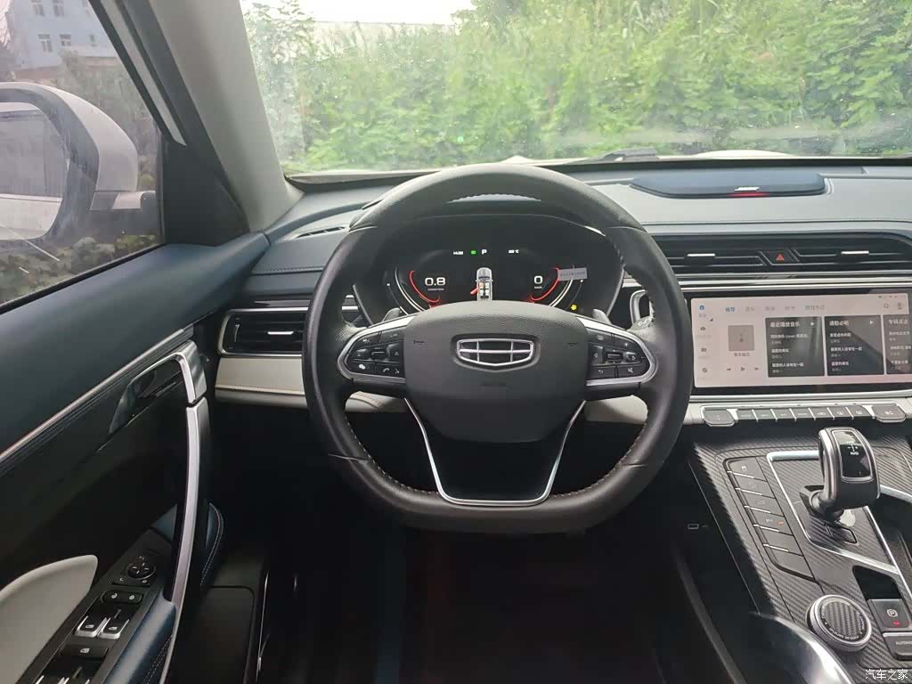 Geely Boyue, 2022 11