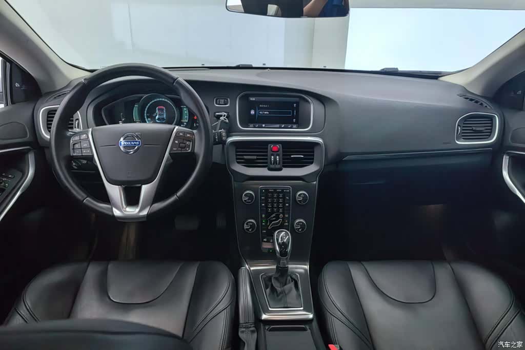 Volvo V40, 2014 12
