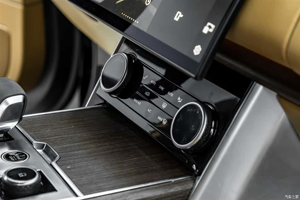 Land Rover Range Rover, 2022 11