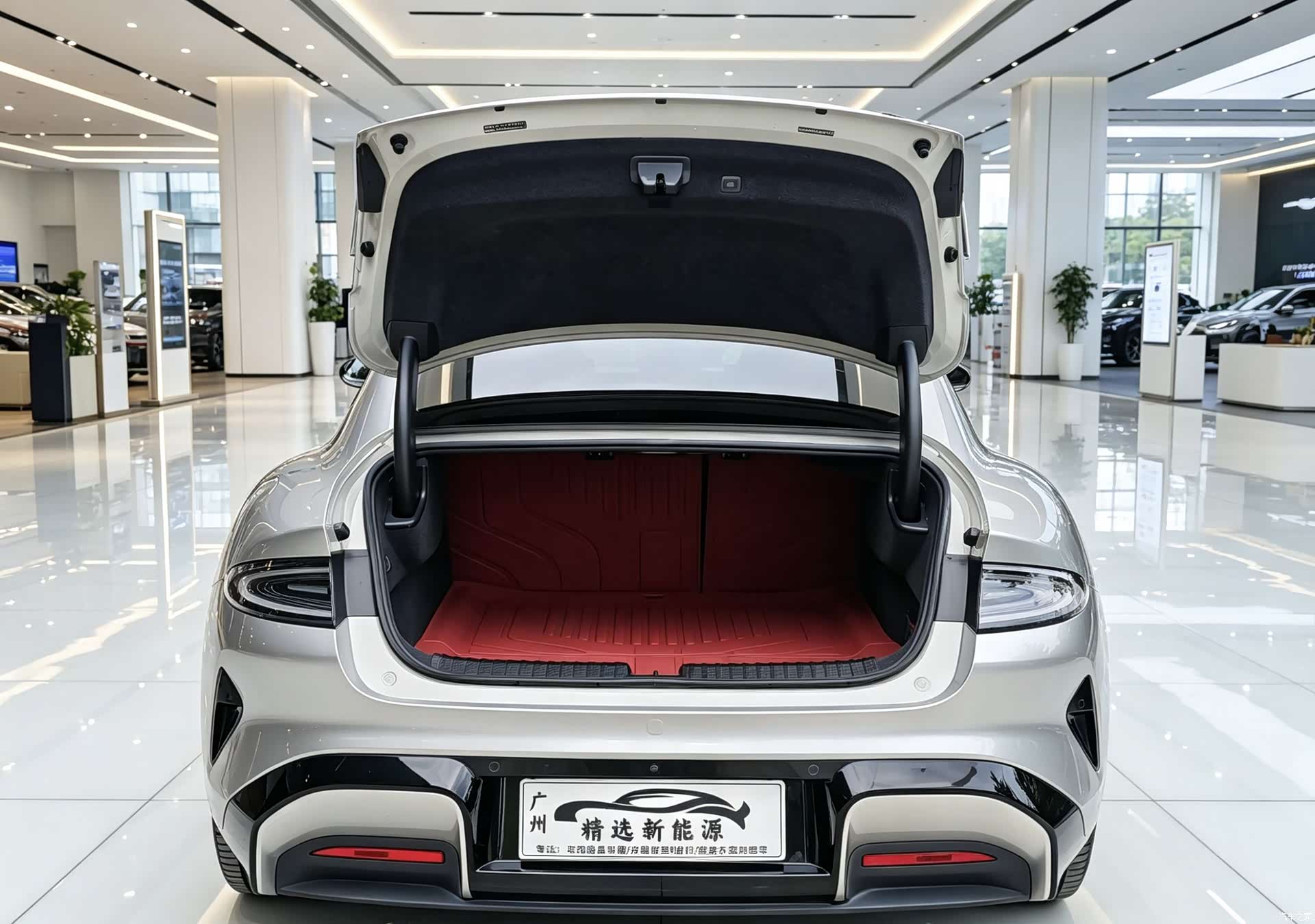 Xiaomi SU7, 2025 18