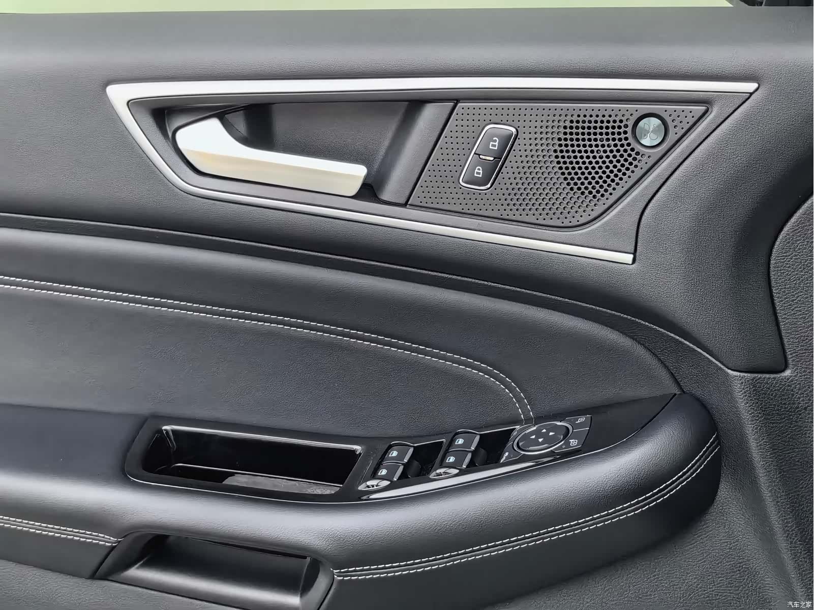 Ford Edge, 2021 27