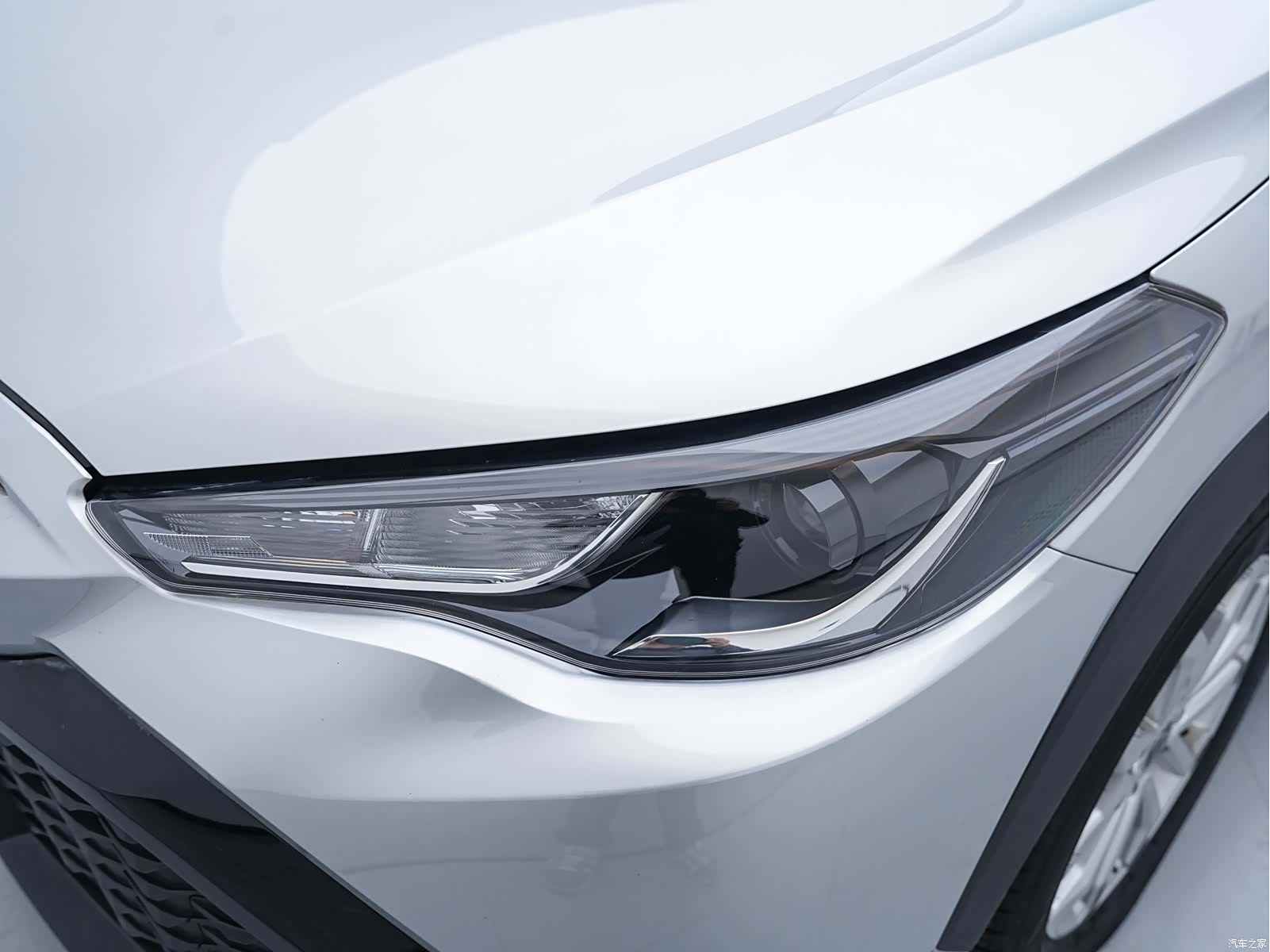 Toyota Frontlander, 2023 14
