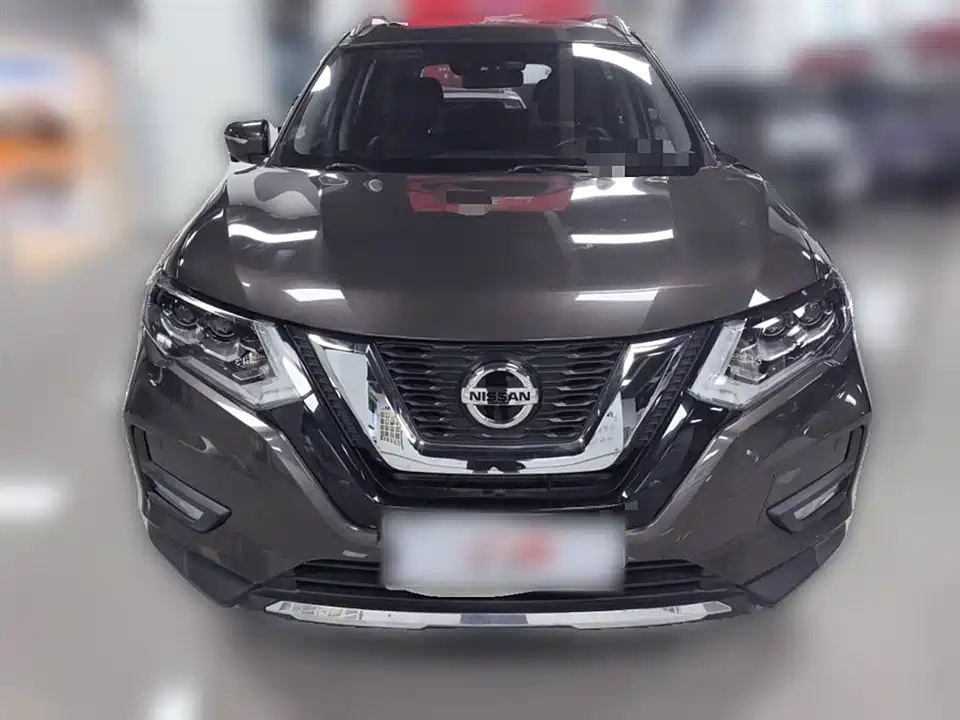 Nissan Qijun