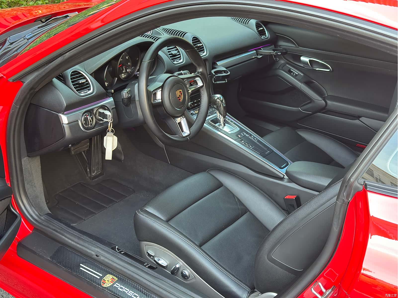 Porsche Cayman, 2017 11