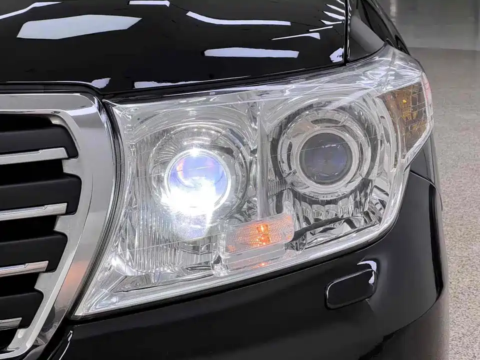 Toyota Land Cruiser Toyota Land Cruiser