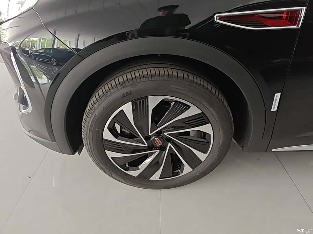Hongqi HS7, 2025 23