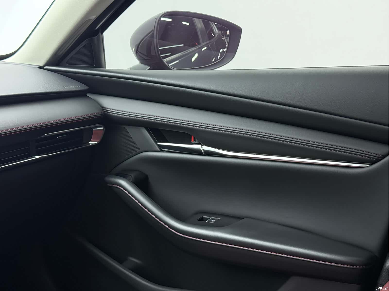 Mazda Mazda3, 2023 14