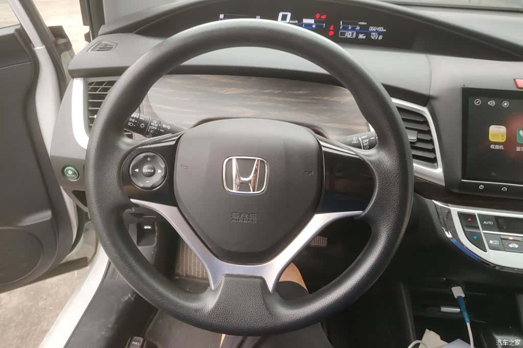 Honda Jade, 2018 15