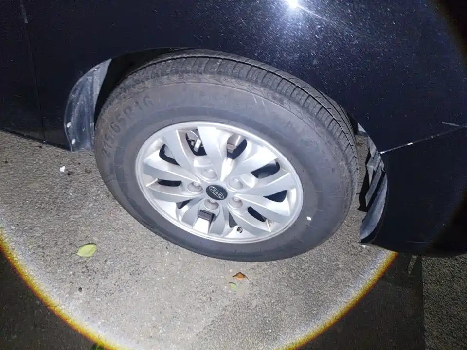 JAC Refine Ruifeng M4