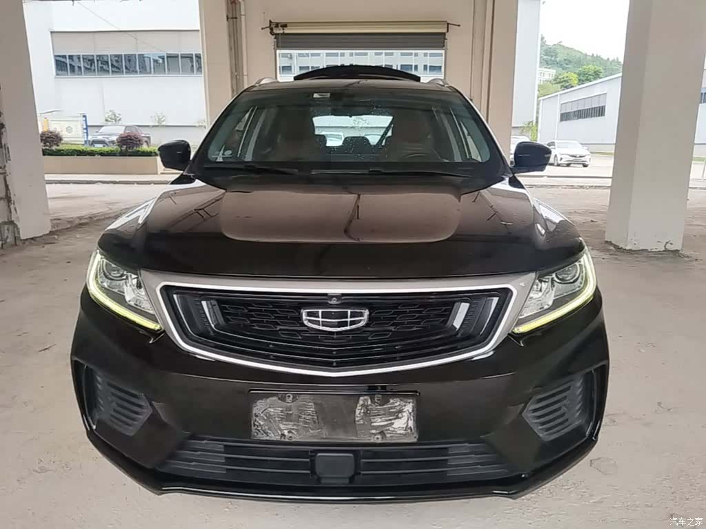 Geely X6, 2020 3