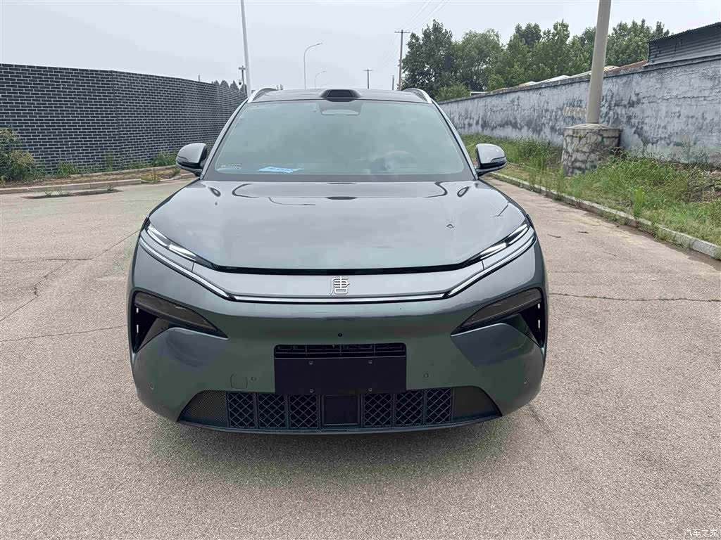 BYD Tang, 2025 23