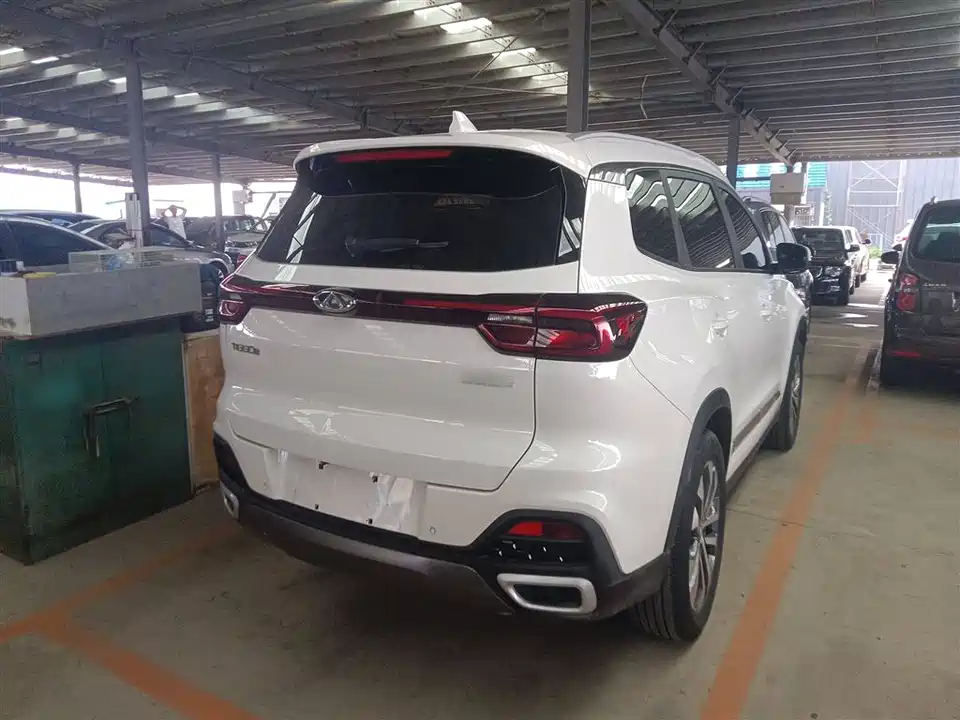 Chery Tiggo 8