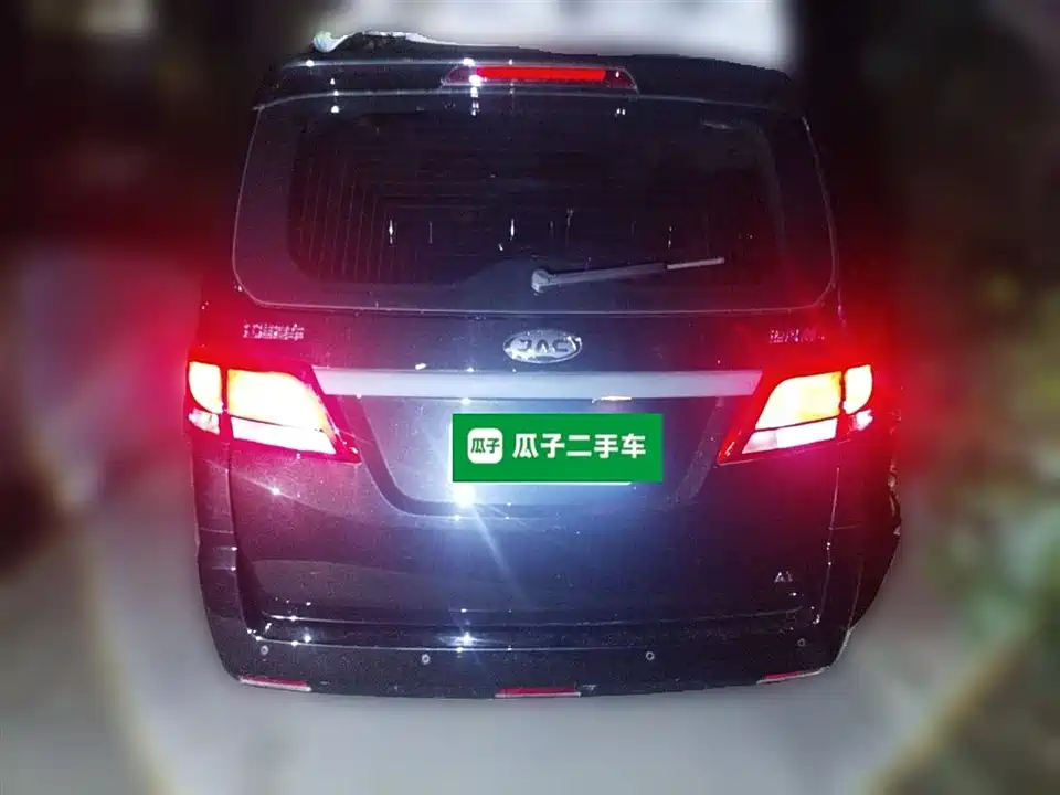 JAC Refine Ruifeng M4