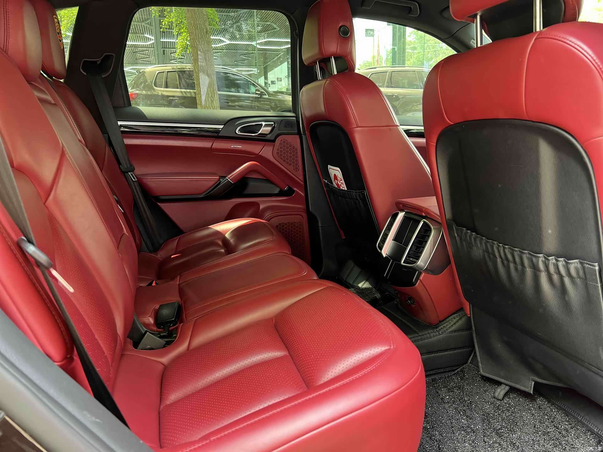 Porsche Cayenne, 2015 16